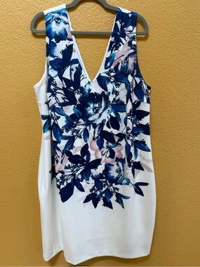 Lane Bryant V-Neck Floral Shift Dress with Blue Print - Plus 20